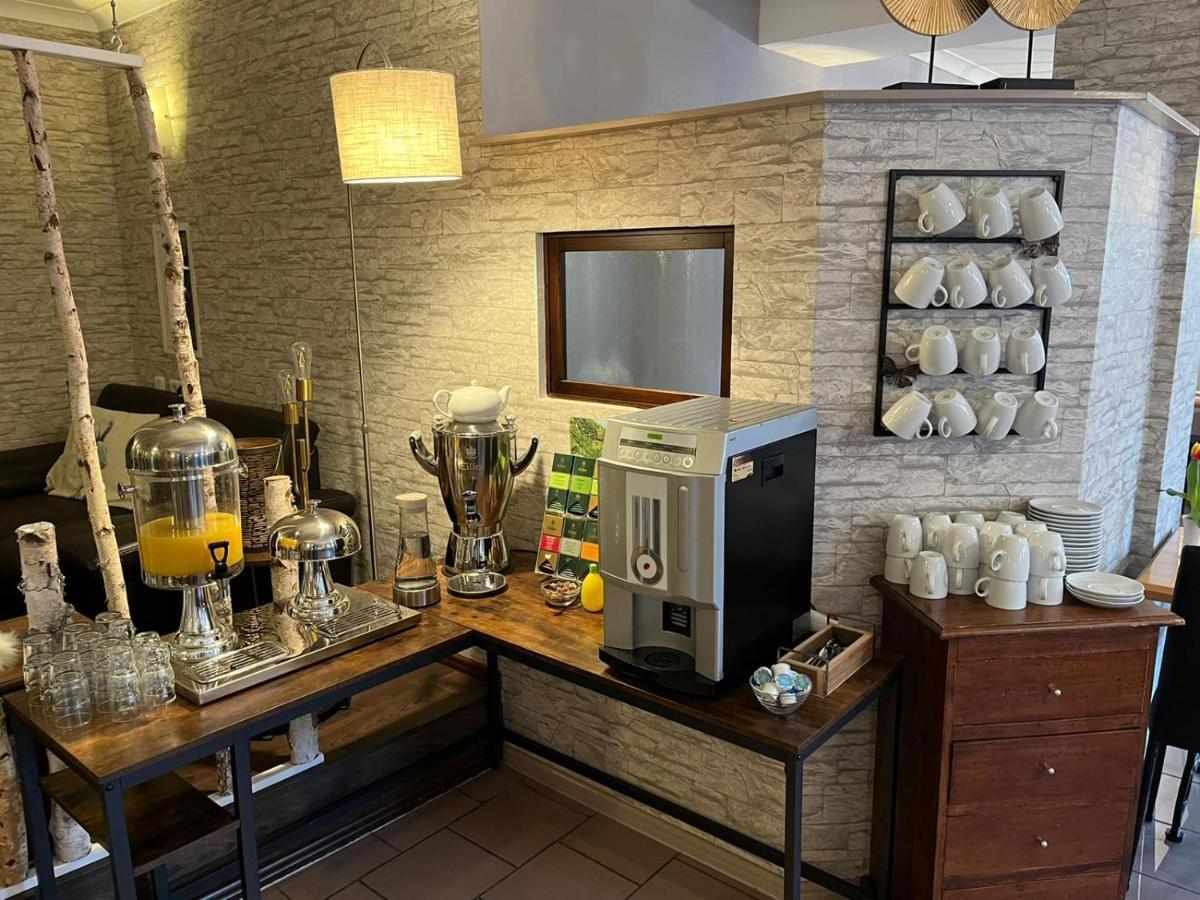 Hotel Garni Zum Rebstock Naumburg  Ngoại thất bức ảnh